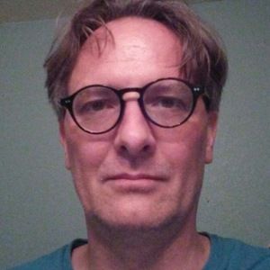 Meet your Posher, Eric